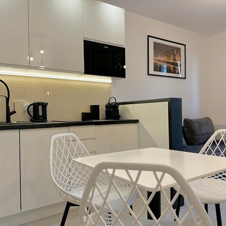 Apartamenty Aura 40 Q4Apartments Гданьск Экстерьер фото